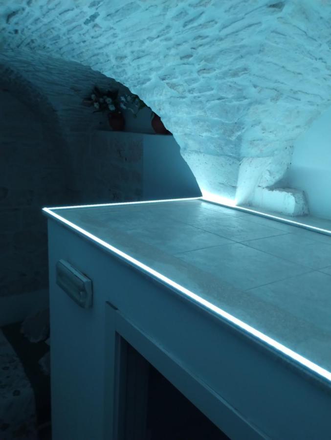 Al Bianco Nido White Stone Apt In Мартина-Франка Экстерьер фото
