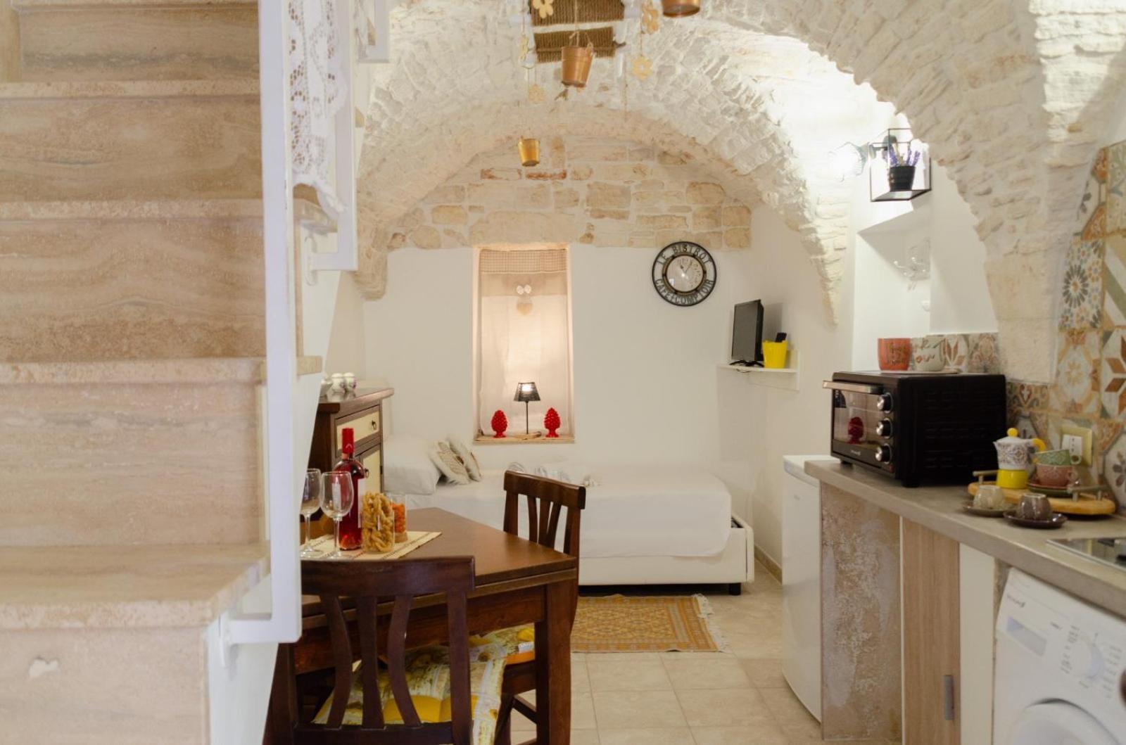 Al Bianco Nido White Stone Apt In Мартина-Франка Экстерьер фото
